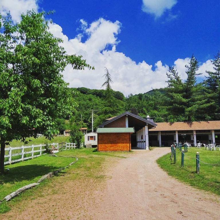 Monteoro Horse Village Ameno Exterior foto